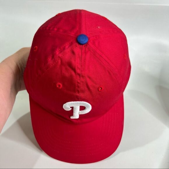 Models Philadelphia Phillies Red Ball Cap - Picture 6 of 12